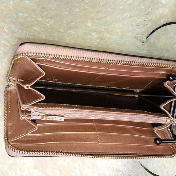 Gucci Micro Guccissima Bow Wallet EUC - Picture 12 of 17